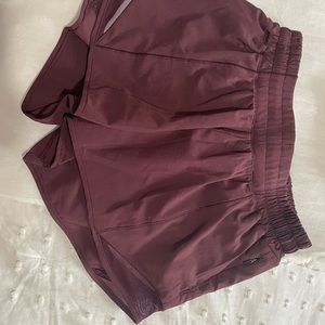Lululemon hotty hot shorts 4”